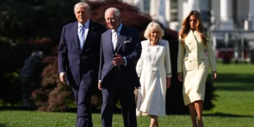 Trump y Carlos II en la Casa Blanca/AFP