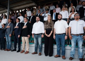 El presidente Paz durante el acto inaugural de Agropecruz. Foto: APG