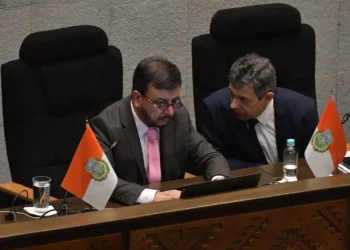 El ministro de Hidrocarburos, Mauricio Medinaceli. Foto: APG.