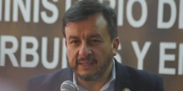 El ministro de Hidrocarburos, Mauricio Medinaceli. Foto: APG.