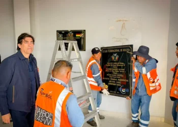 El ministro Mauricio Zamora lidero las labores de reconversión. Foto: Ministerio de Obras Públicas