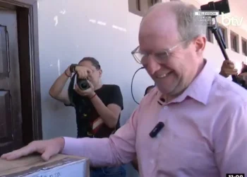El candidato Adrián Oliva. Foto: Captura