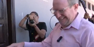El candidato Adrián Oliva. Foto: Captura