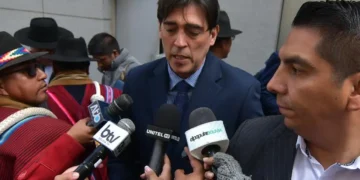 El ministro de Obras Públicas, Mauricio Zamora. Foto: APG