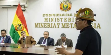 la reunión entre representantes del Gobierno y lso mineros. Foto: Ministerio de Minería