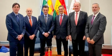 El encuentro entre autoridades de Estado y representantes de Coca-Cola