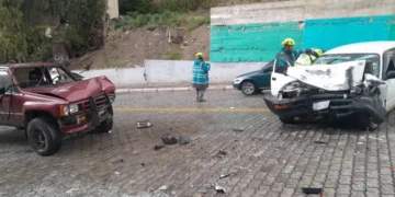 Un accidente de tránsito ocurrió el lunes en la Avenida del Poeta. FOTO: GAMLP