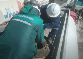 Verificación de los carburantes en Potosí. Foto: ANH
