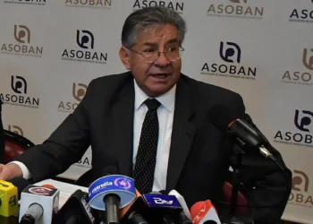 El secretario ejecutivo de Asoban en rueda de prensa. Foto: Asonan