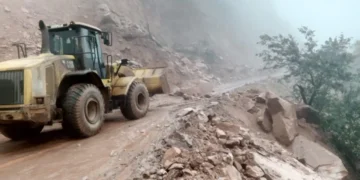 Se movilizó maquinaria para limpiar el camino/ABC