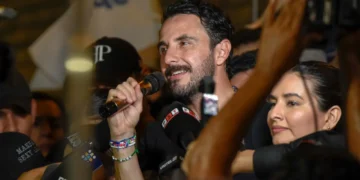Juan Pablo Velasco es el nuevo gobernador de Santa Cruz. FOTO: APG