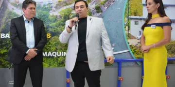 Exposición del proyecto en la feria de Cochabamba. Foto: ENDE