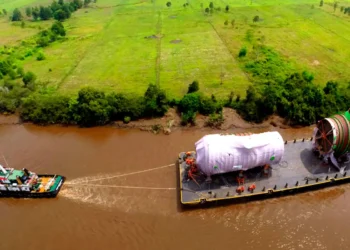 La Hidrovía, un sistema fluvial aue permite permite a cinco países los países ocupar sus aguas navegables para el transporte naviero. Foto: Mercosur Economic