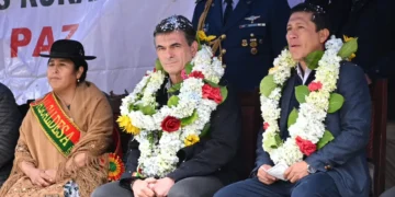 EL presidente Rodrigo Paz en Achacachi.
Foto: Rodrigo Paz.