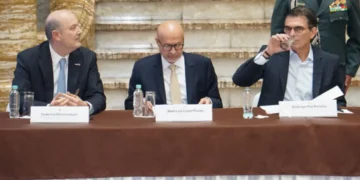 El presidente Rodrigo Paz en conferencia de prensa.
Foto: PAG