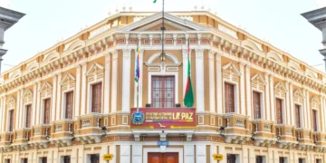 Frontis de la Gobernación de La Paz. Foto: Gobernación.