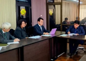 Reunión entre la Agencia de Cooperación Internacional del Japón (JICA) y el Gobierno nacional. Foto: Ministerio de Obras Públicas