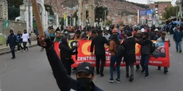 Varias movilizaciones toman las calles de La Paz. FOTO: APG