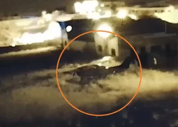 La avioneta fue retirada del hangar/Captura Red UNO