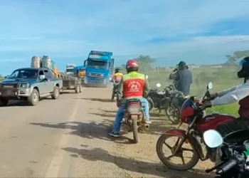 Se normalizó el paso vehicular/RRSS
