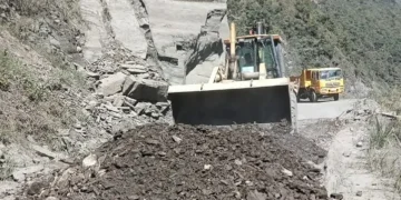 Maquinaria de la ABC trabaja en los puntos críticos/ABC