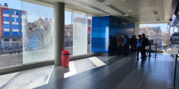 La infraestructura de la Línea Azul del teleférico fue atacada por manifestantes. FOTO: Mi Teleférico
