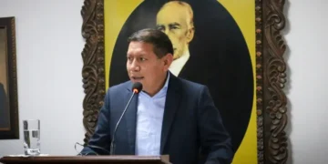 El decano del Tribunal Agroambiental, Víctor Hugo Claure. (Foto: Agroambiental)