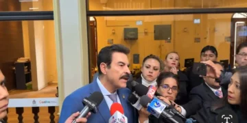 Manfred Reyes Villa habló de la crisis social/Manfred Reyes Villa