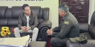 Lara se reunió con el director de Interpol Bolivia/Vicepresidencia