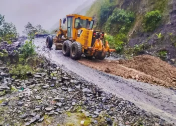 ABC acelera mantenimiento vial en los Yungas.
Foto ABC