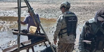 La Armada destruyó maquinaria de campamentos ilegales/Armada Boliviana
