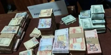 El dinero hallado en poder un policía/RRSS