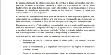 Pronunciamiento de colectivos de mujeres ante violencia mediática contra una diputada.