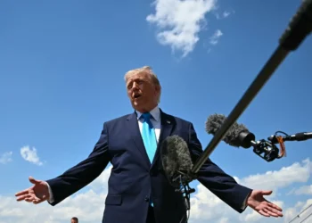 Trump cuestiona las políticas ambientales/AFP
