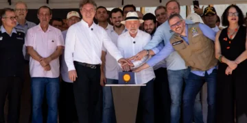 Lula relanzó el proyecto exploratorio/AFP