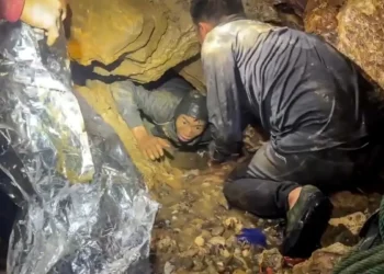 El rescate es complicado/AFP