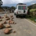Bloqueadores impiden el paso de ambulancias. FOTO: Ministerio de Salud