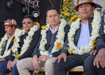 Lara y loza en un acto minero. Foto: Vicepresidencia