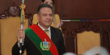 El gobernador de La Paz, Luis Revilla