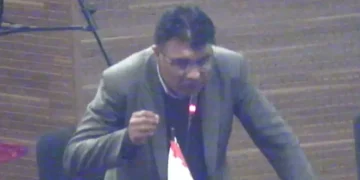 El senador suplente de Unidad Nilton Condori. Foto: Captura