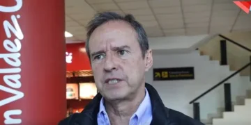 Jorge Tuto Quiroga en el Aeropuerto Internacional de El Alto. Foto: Captura