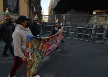 Marcha de la COB. Foto: APG