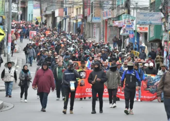 Marchas en la sede de Gobierno. Foto: APG