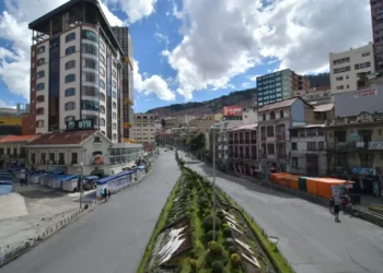 Calles vacías en La Paz. Foto: APG