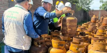 Inspección a una planta de GLP en Santa Cruz. Foto: ANH