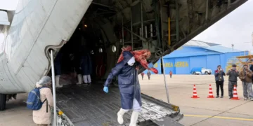 Traslado de carne vacuna a la ciudad de La Paz vía el puente aéreo. Foto: Viceministerio de Comercio y Logística interna