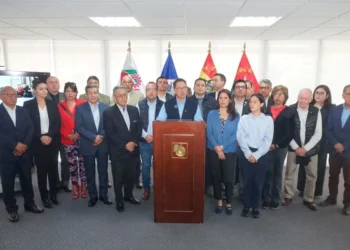 Conferencia de prensa de los industriales. Foto: CNI