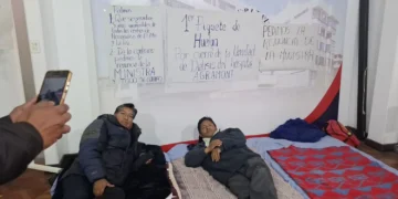 Pacientes renales instalaron una huelga de hambre en el Hospital Agramont. FOTO: Hospital Agramont