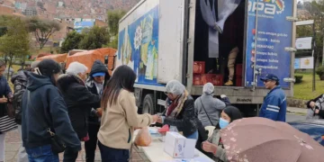 Venta de alimentos con unidades móviles. Foto: Emapa