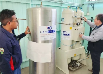 La UMSA comenzó con la producción de oxígeno medicinal. FOTO: UMSA
